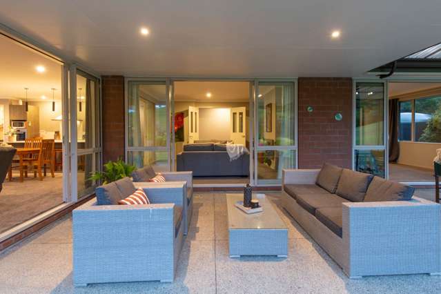 37 Ngaire Close Wainui_3