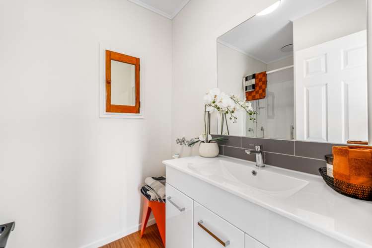 207 Sturges Road Henderson_17