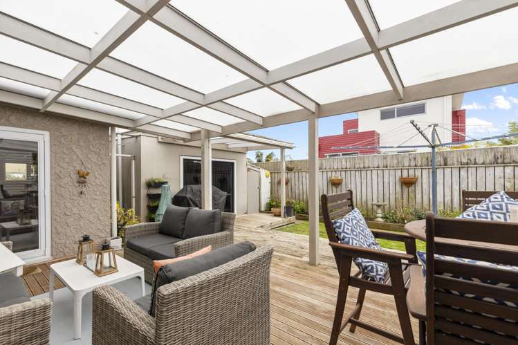 25 McLean Street Strandon_17