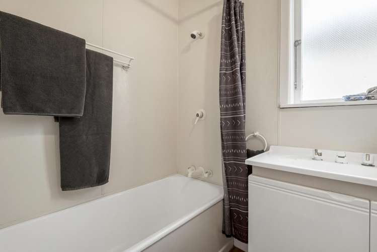 10 Japonica Drive Beach Haven_17