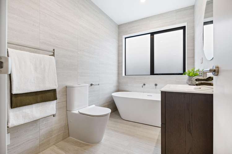 29 Tukutata Crescent Milldale_15