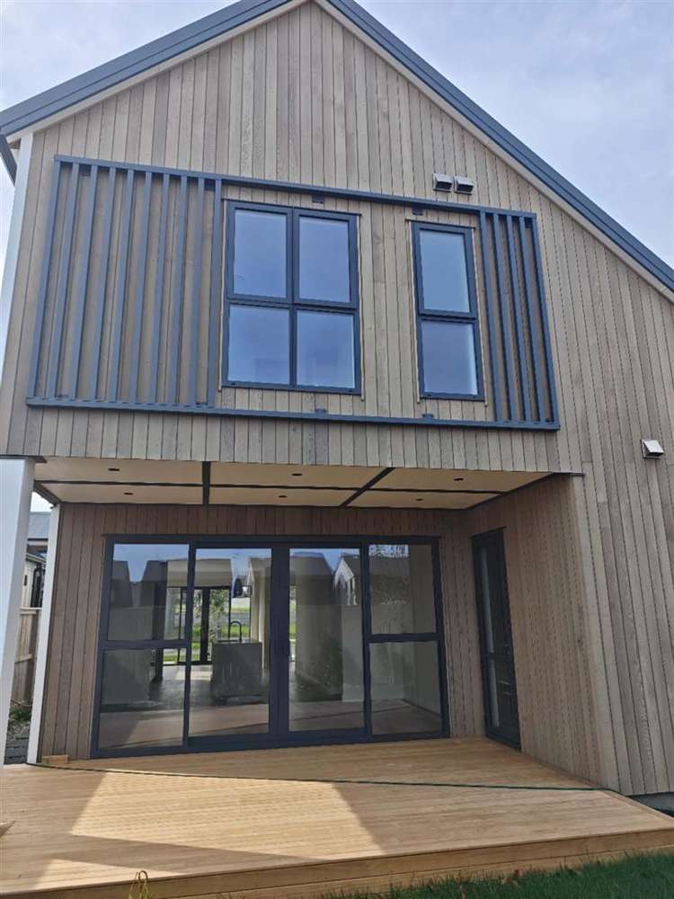 8 Coopworth Street_1