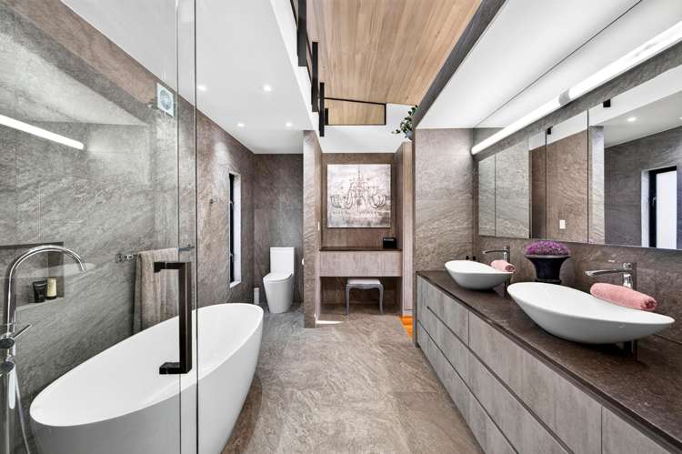 47 Hardens Lane Paremoremo_12