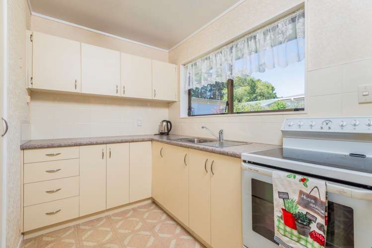 2/1a Clark Road Pahurehure_9