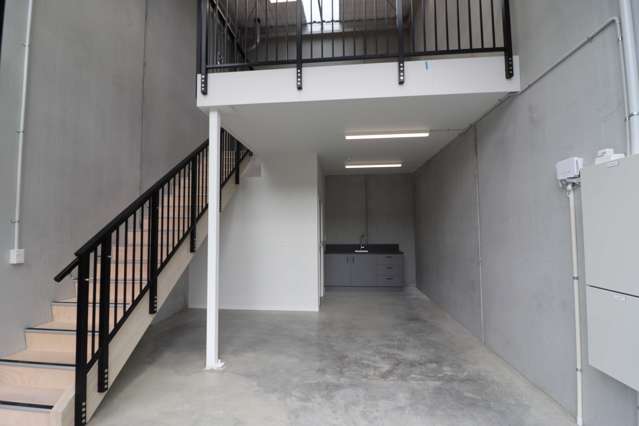 49sqm Workshop Unit with Office & Air Con