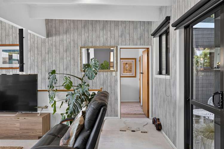 21 Bayview Road Charteris Bay_9