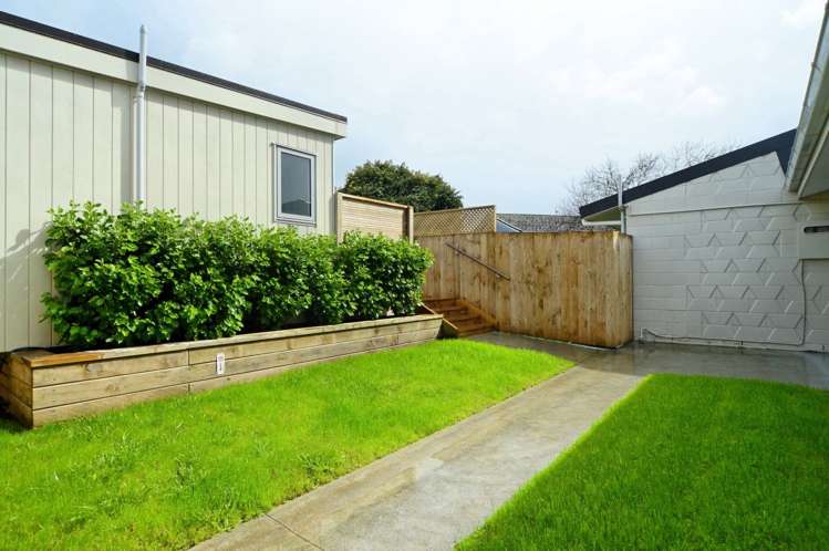 2/15 Monterey Avenue Otahuhu_13