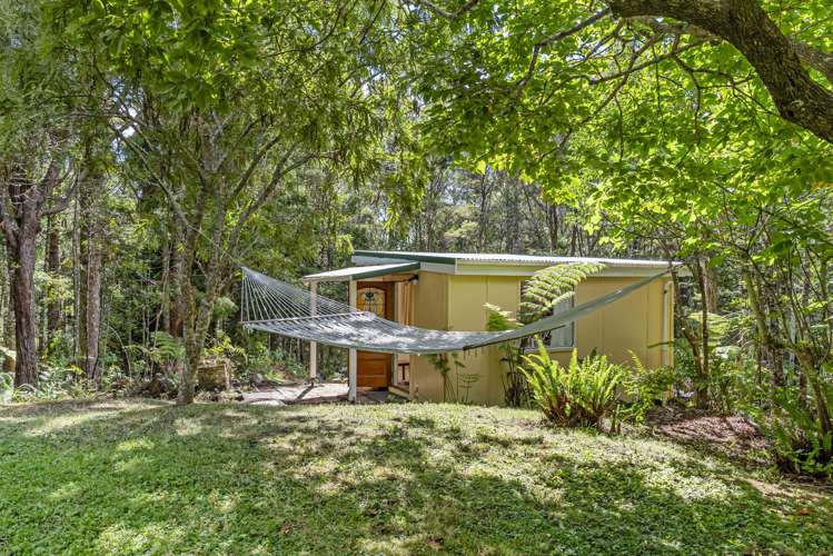 200 Forest Hill Road Waiatarua_17