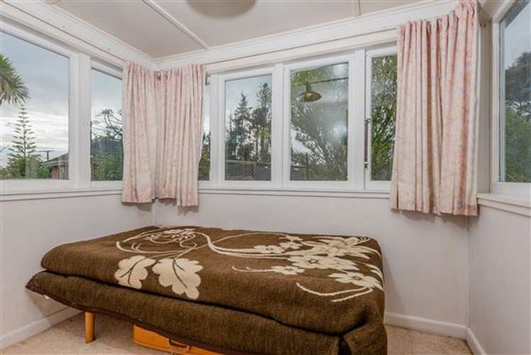6 Konini Road Titirangi_24