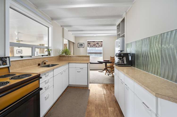 16 Wycliffe Street Onekawa_12