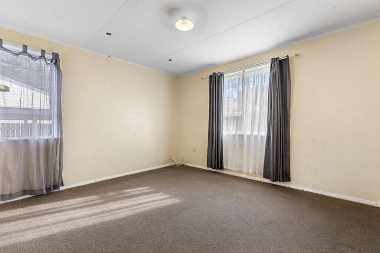 9 Henderson Crescent Parkvale_6