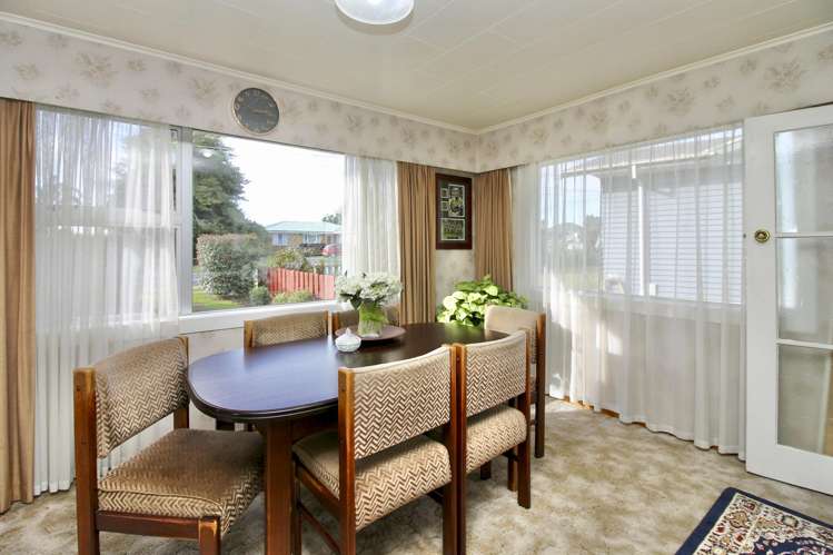 2131 Alexandra Street_4