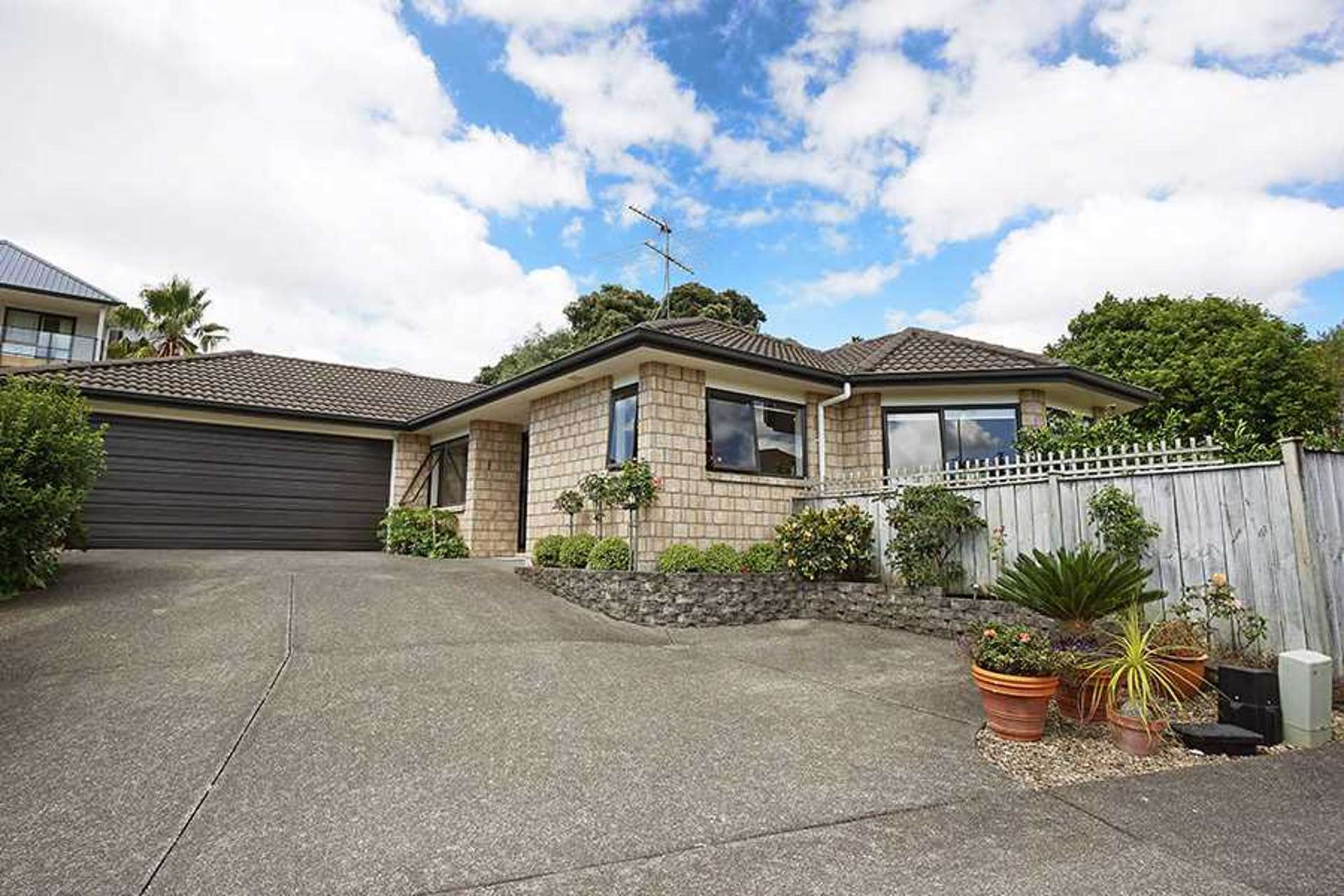 7 Durbin Court Greenhithe_0