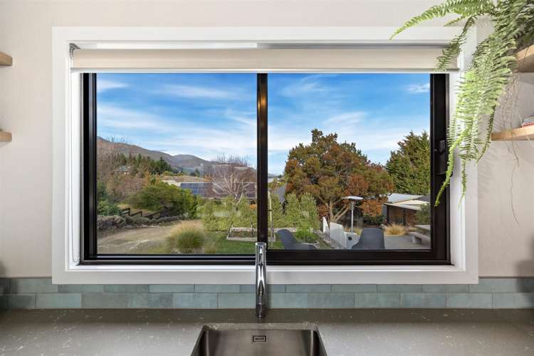 275 Lakeview Terrace Lake Hawea_8