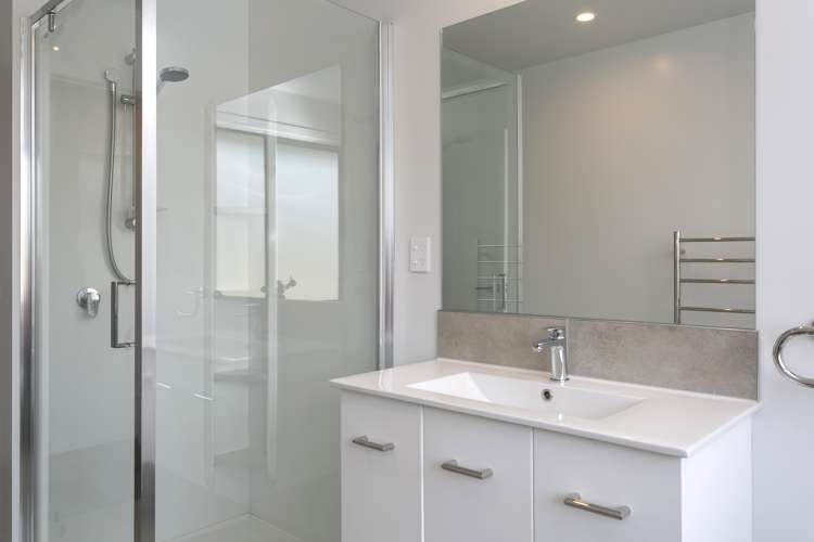 9 Roto Close Wharewaka_21