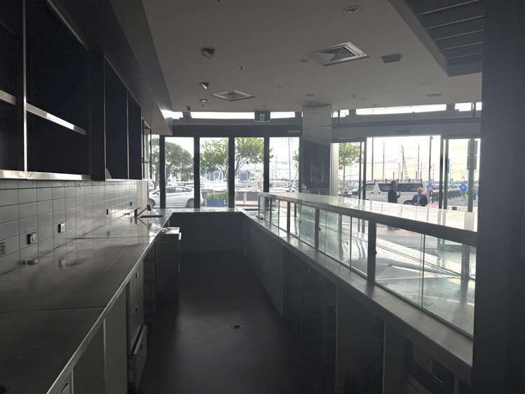 110 Customs Street West Auckland Central_9