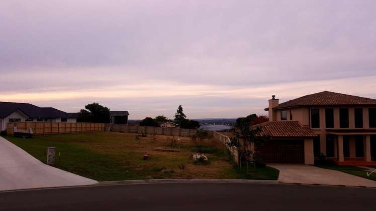 6 Laylin Place Pukekohe_1