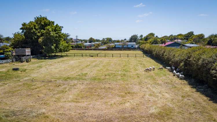 61 Warwick Road Stratford_7