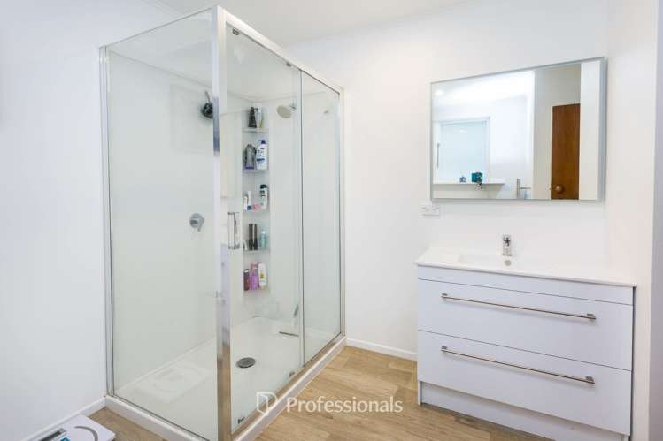 8 Longfellow Street_3