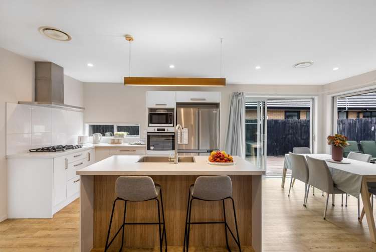 39 Zinnia Way Wigram_2