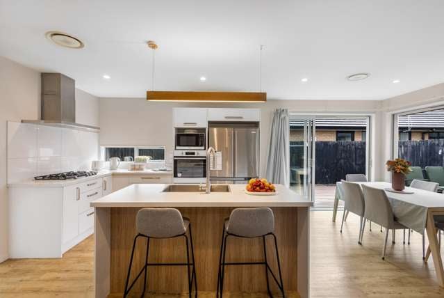 39 Zinnia Way Wigram_2