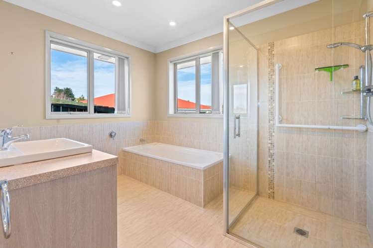 45 Whitehaven Street Lawrence_7