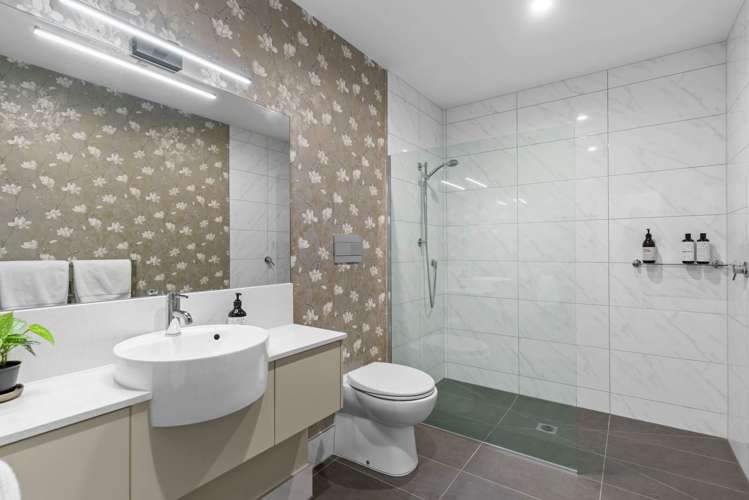 215/24 Wellington Street Howick_21