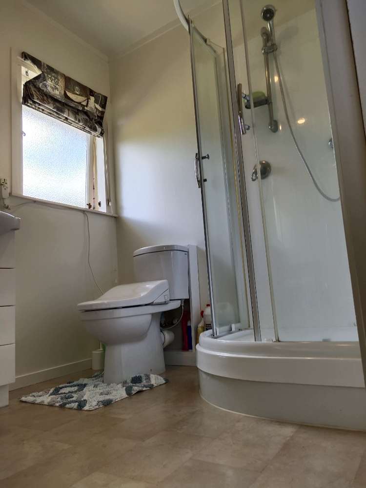 3 Trust Place Sunnyhills_11