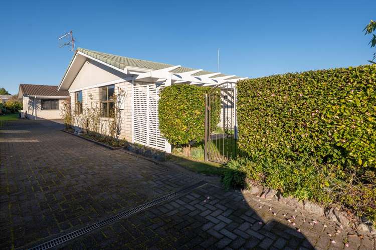 152a Ranolf Street Glenholme_15