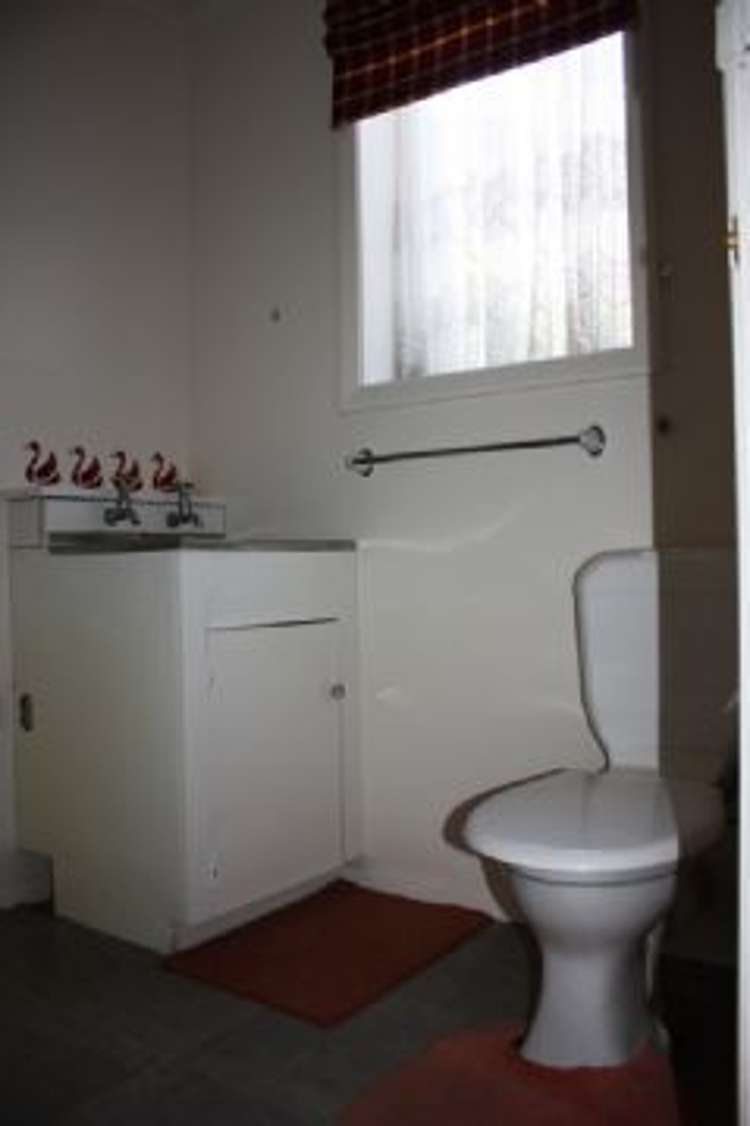 65 Frances Street Balclutha_12