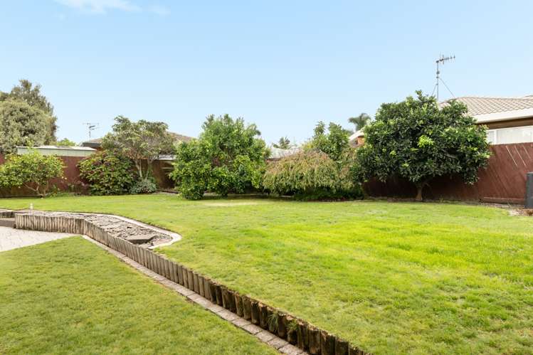 3 Laburnum Glen Mount Maunganui_18