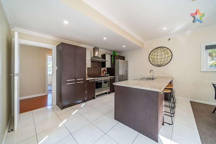 21 Franklyn Road Tawa_7