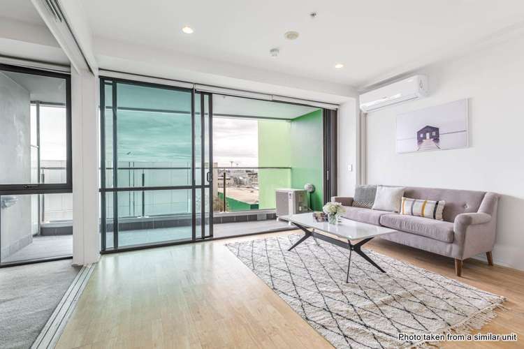 902/18 Beach Road Auckland Central_1