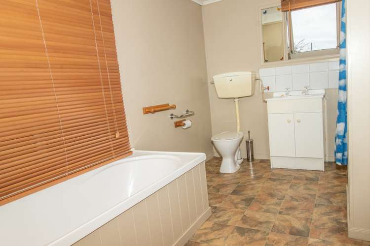 14 Nairn Street Arrowtown_11