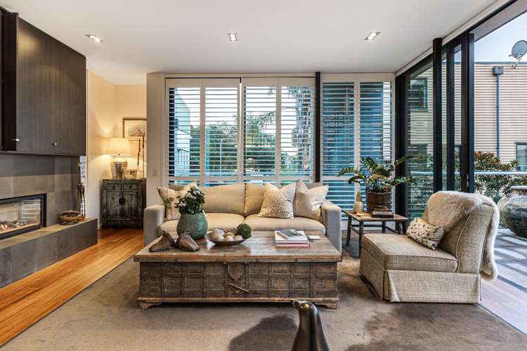 70 Scarborough Terrace Parnell_5