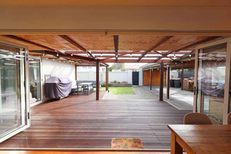 91 Catherine Street Windsor_24