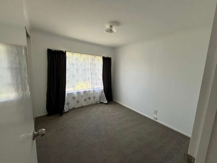13 Sandwick Drive Manurewa_11