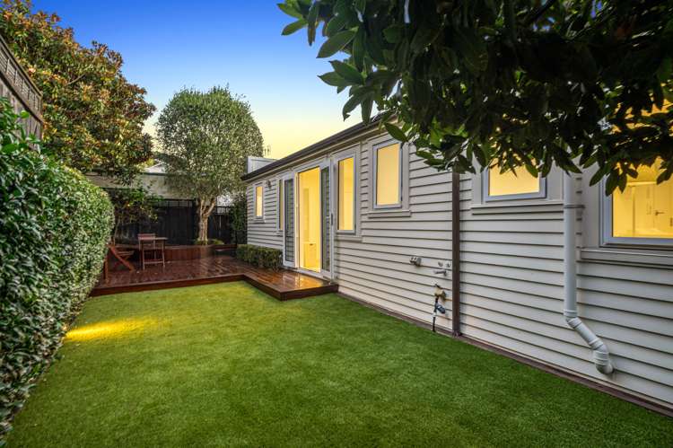 19a Godden Crescent Mission Bay_18