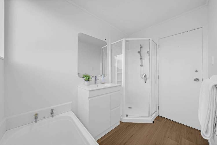 7 Hassan Drive Massey_15