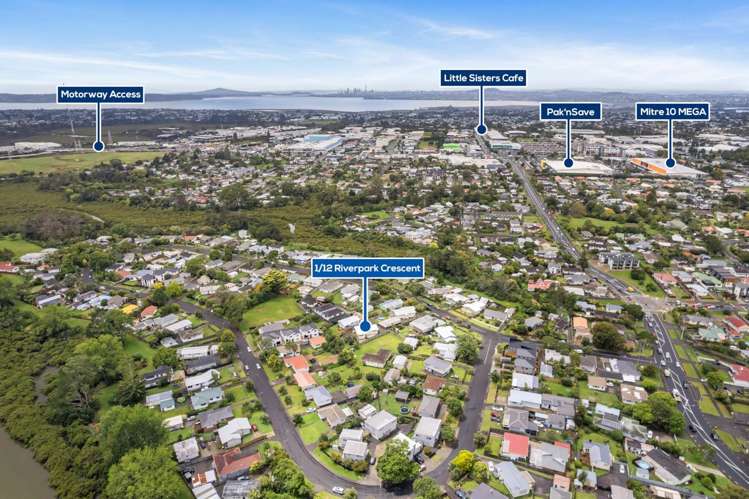 1/12 Riverpark Crescent Henderson_18