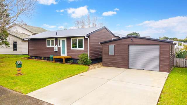 Freehold with Double Glazing & New Roof!
