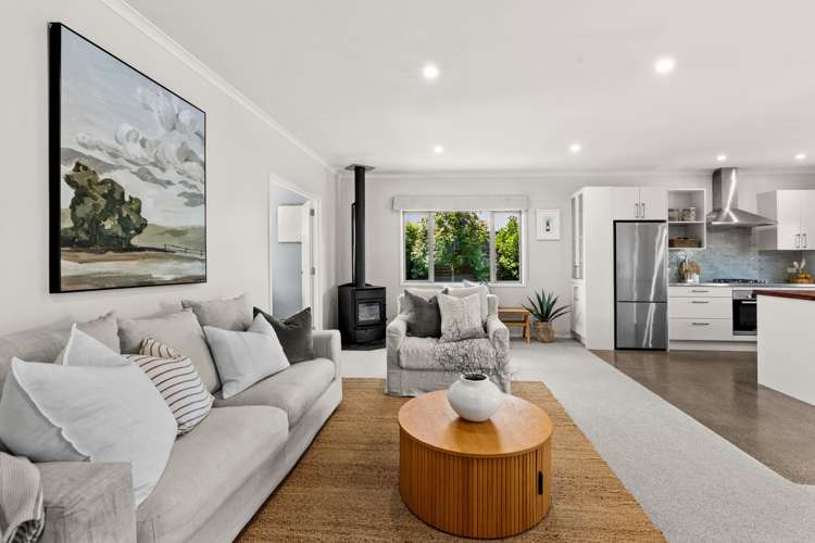 4 Donald Place Frimley_11