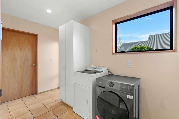 4 Amesbury Mews Avonhead_18