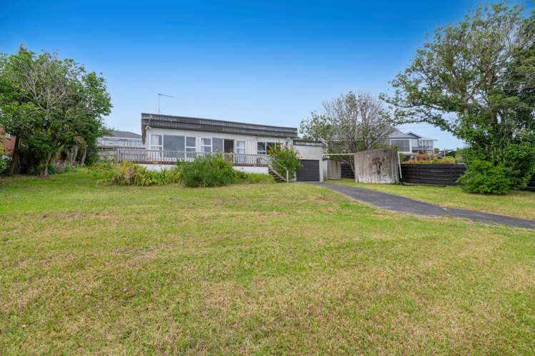 11 Beach Road Manly_8
