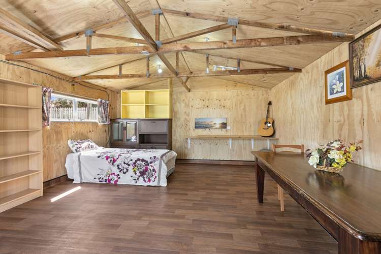 7 Takatimu Way Johnsonville_11