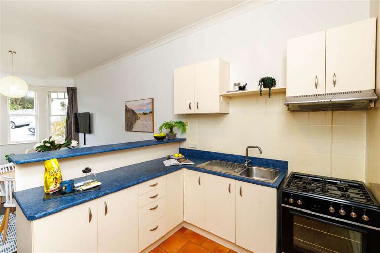 22 Reuben Avenue Brooklyn_6