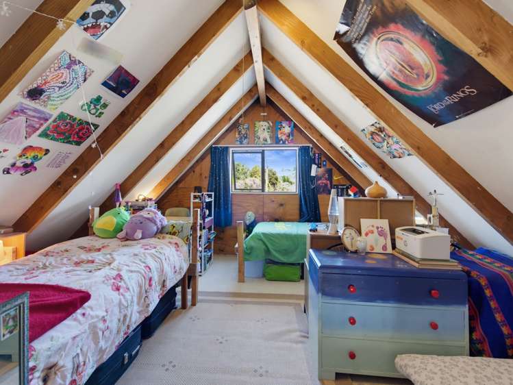 12 and 14 Poro Street Raurimu_15