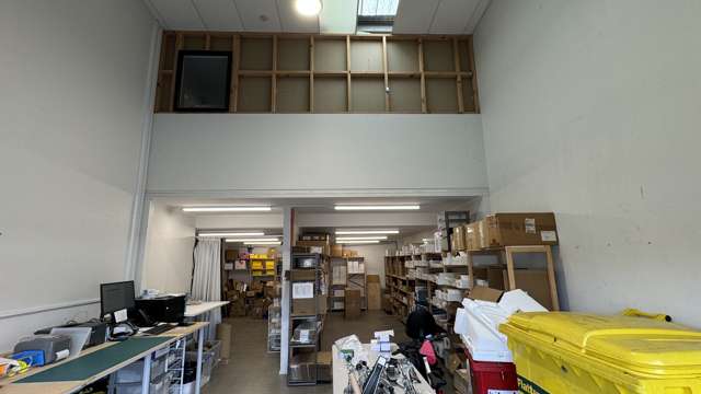 B2/16 Saturn Place Albany_3