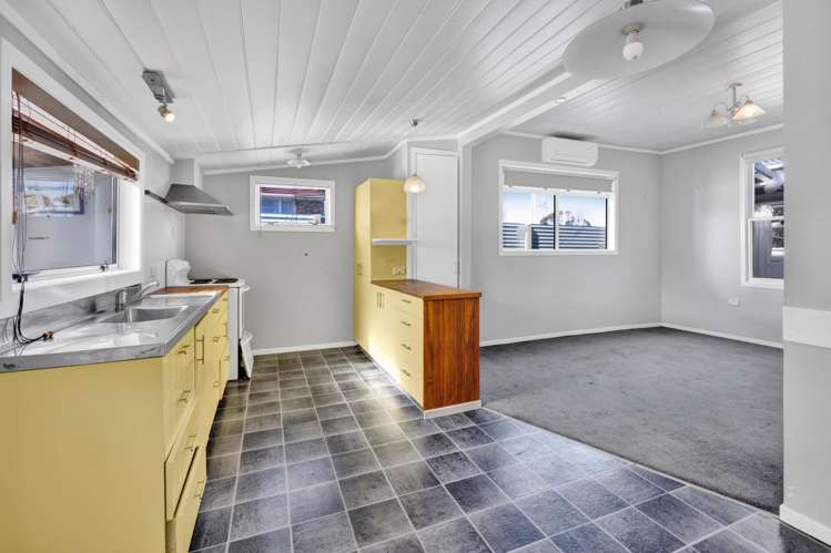 12 Norfolk Street Patea_14