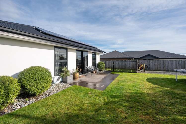 20 Pine Crest Drive Richmond_17